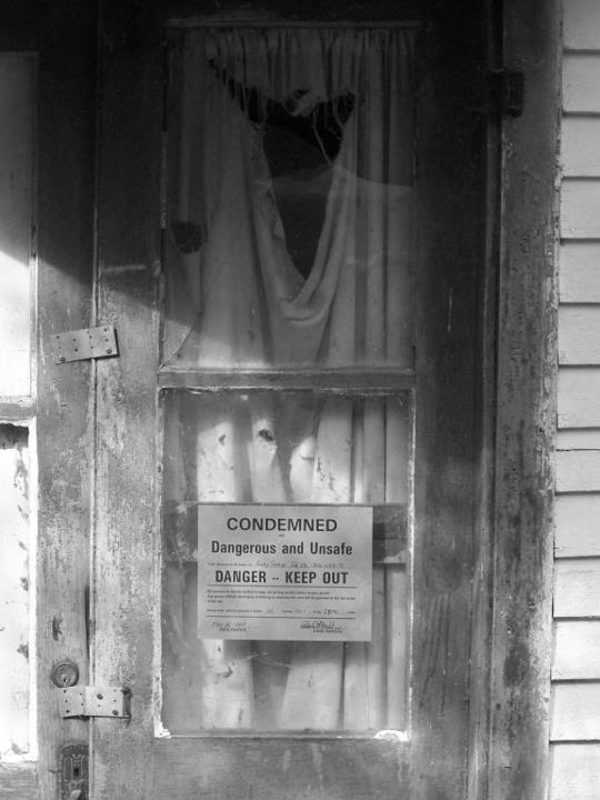 283337_582453087508_2725519_n